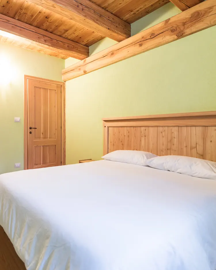Sagna Rotonda - Marmora, Italien | Good Travel