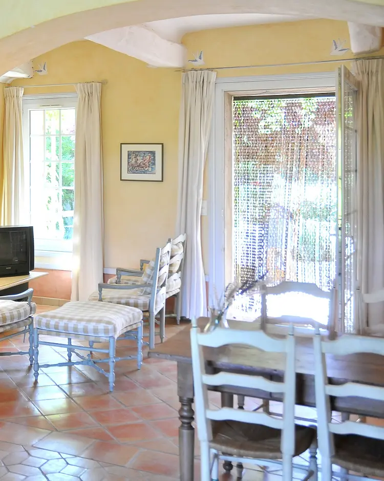 Une Campagne en Provence - Bras, Frankreich | Good Travel