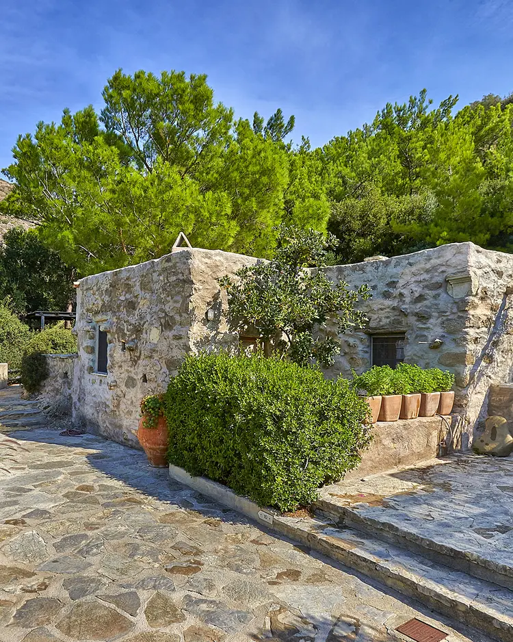 White River Cottages - Makrigialos, Greece | Good Travel