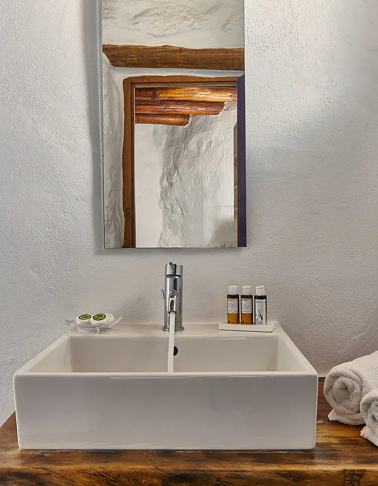 White River Cottages - Makrigialos, Greece | Good Travel