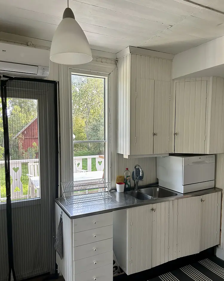 Traditionell schwedisches Holzhaus - Fagerhult, Sweden | Good Travel