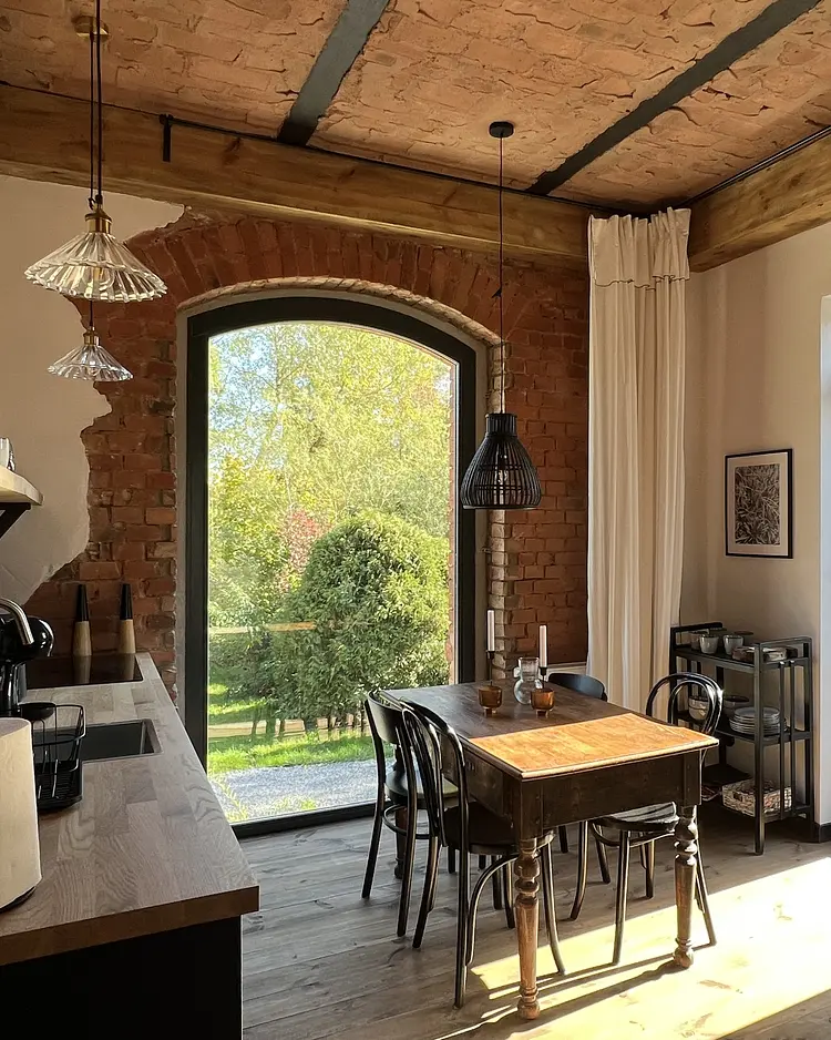 Ublik Stacja - Ublik (Orzysz), Polen | Good Travel