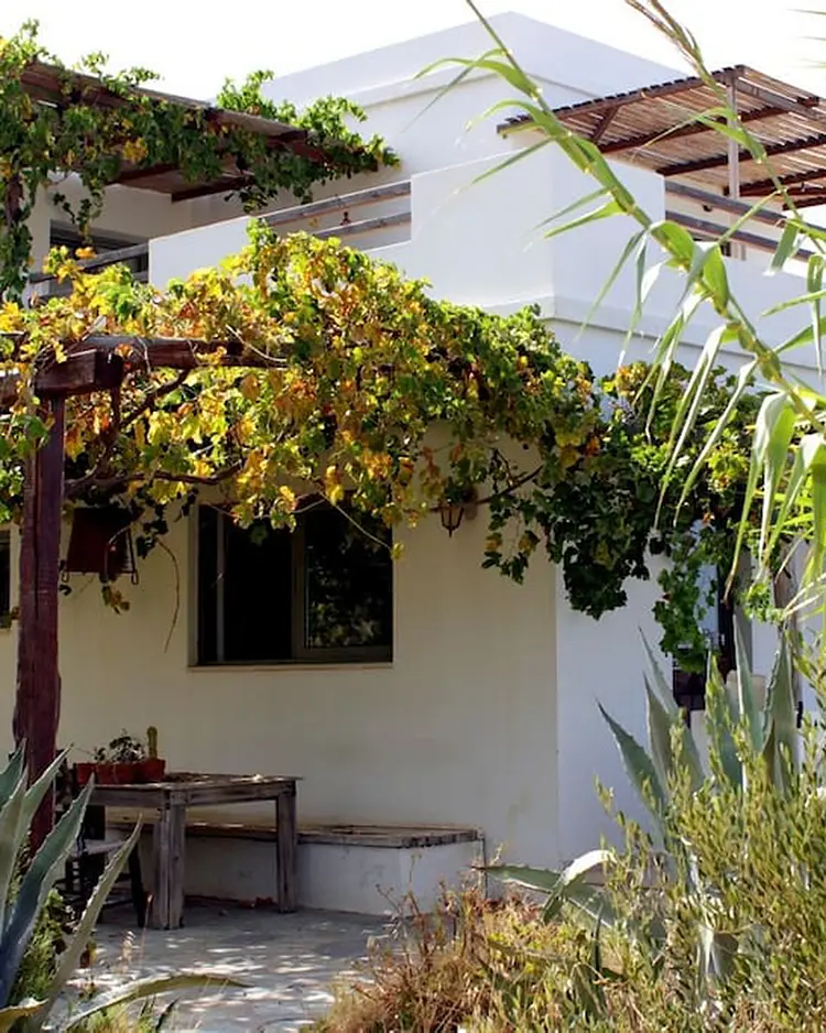 Saveriako Farm Stay - Agia Pelagia, Greece | Good Travel