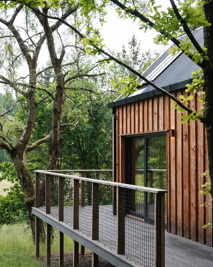 Brucefield Estate - Forestmill, Great Britain | Good Travel