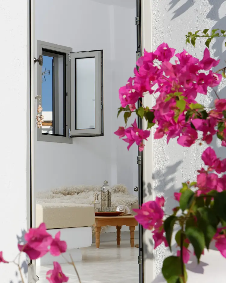 Villa Zoé - Koutouloufari, Greece | Good Travel