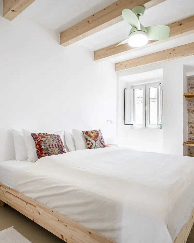 AL MAR Guesthouse - São Luís, Portugal | Good Travel