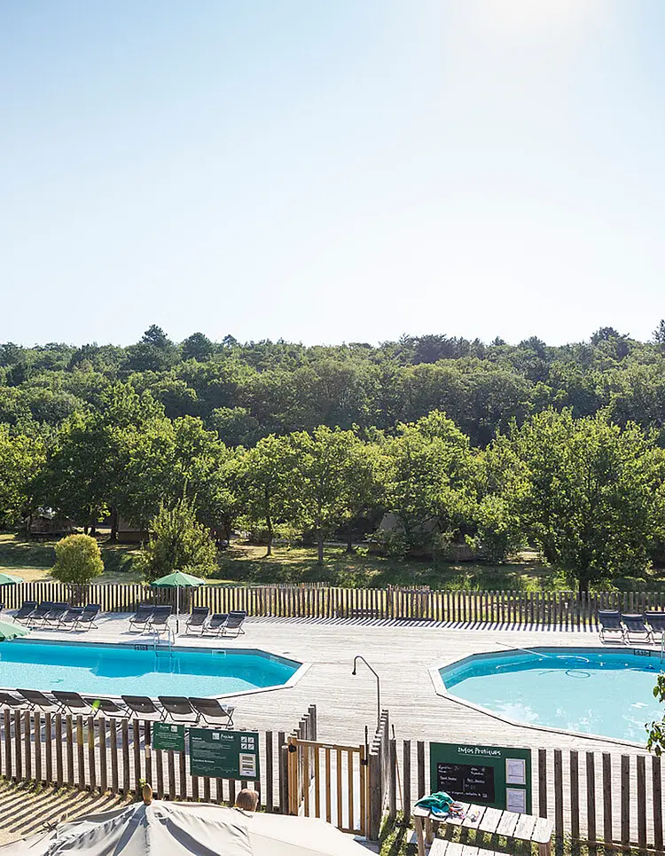 HUTTOPIA Village Dieulefit - Dieulefit, Frankreich | Good Travel