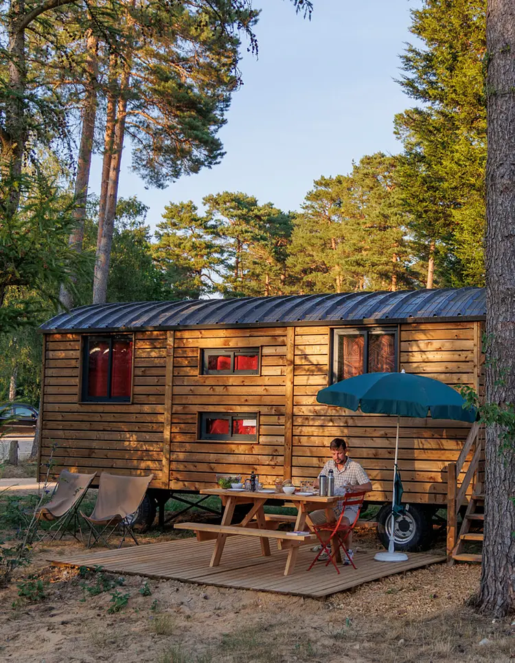 HUTTOPIA De Meinweg - Herkenbosch, Netherlands | Good Travel