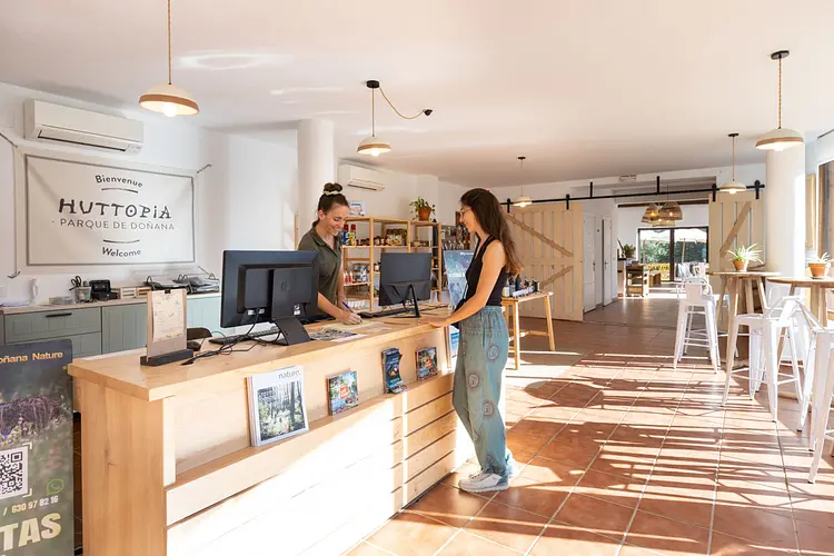 HUTTOPIA Parque de Doñana - Hinojos, Spanien | Good Travel