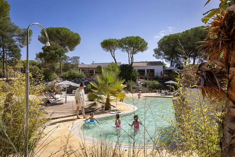 HUTTOPIA Parque de Doñana - Hinojos, Spanien | Good Travel