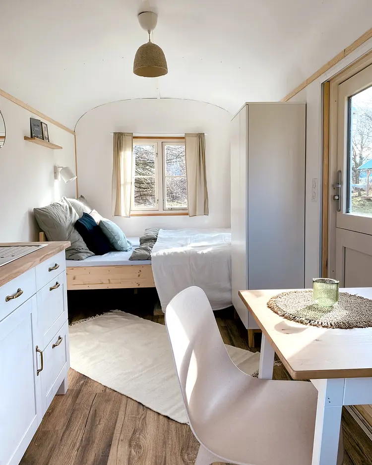 Auszeit Bauwagencamp - Wiedenbrügge, Deutschland | Good Travel