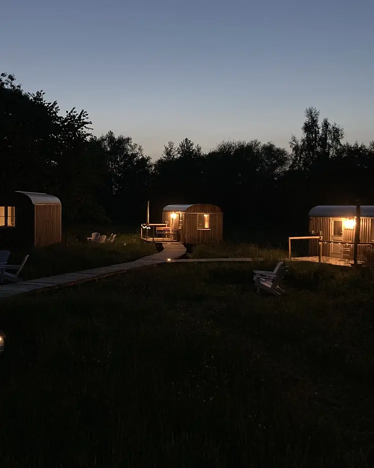 Auszeit Bauwagencamp - Wiedenbrügge, Deutschland | Good Travel
