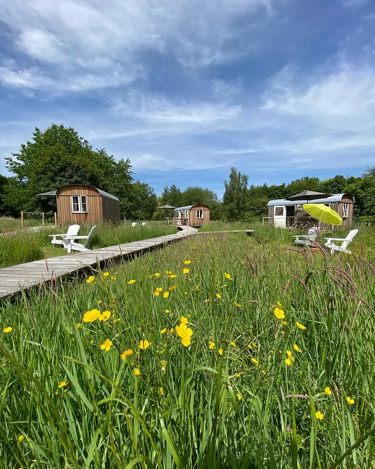 Auszeit Bauwagencamp - Wiedenbrügge, Deutschland | Good Travel