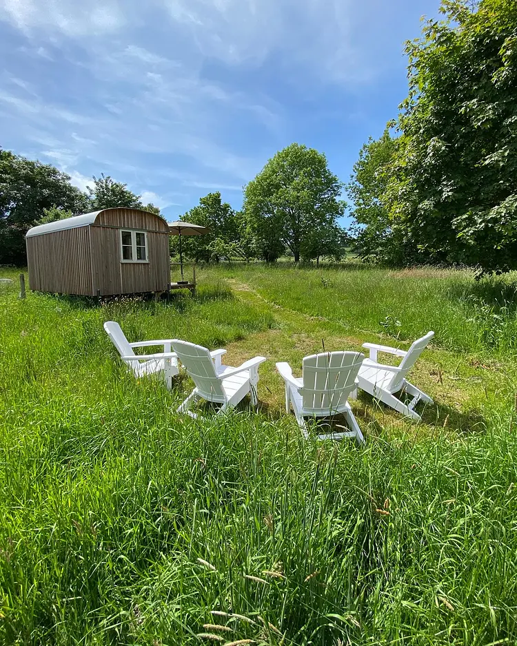 Auszeit Bauwagencamp - Wiedenbrügge, Germany | Good Travel