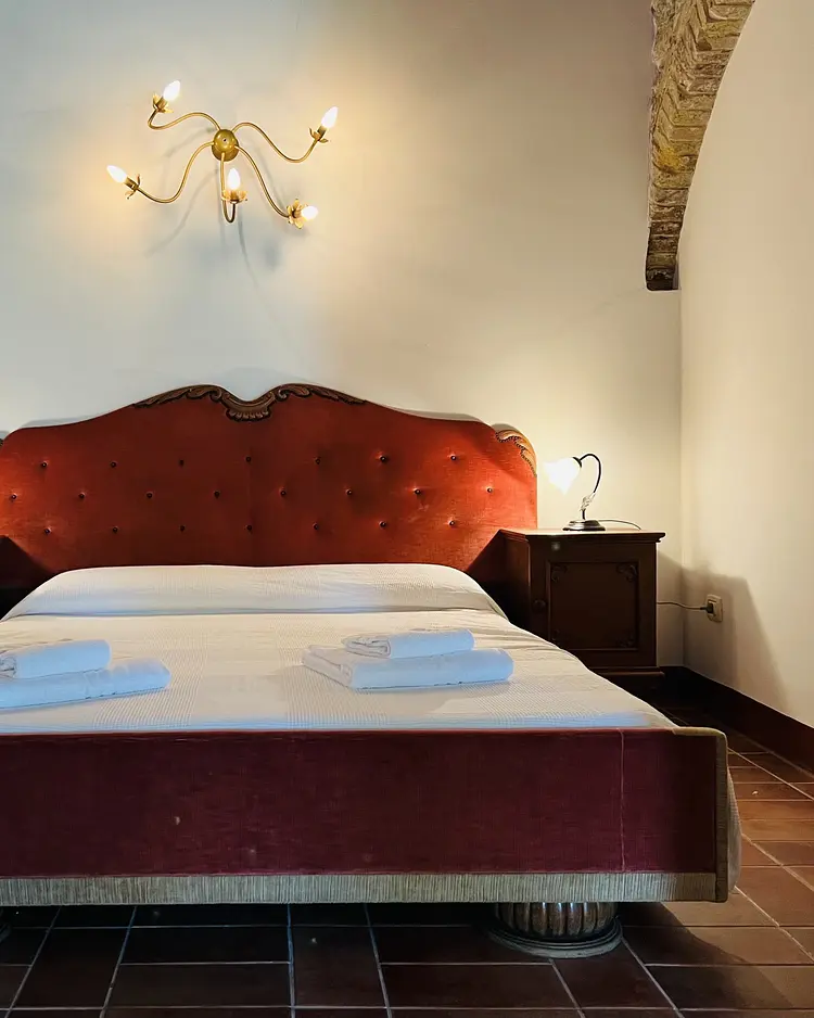 Borgo Belfiore - Arcevia, Italien | Good Travel