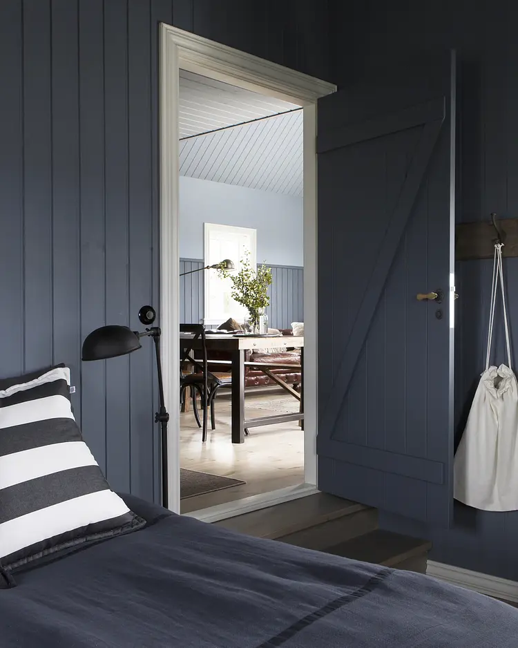 Black House - Borgarnes, Island | Good Travel