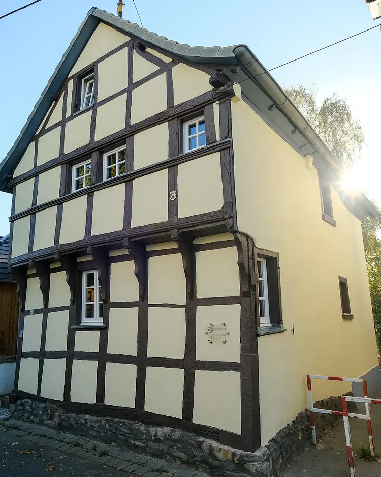 Das Dömchen - Euskirchen Dom-Esch, Germany | Good Travel